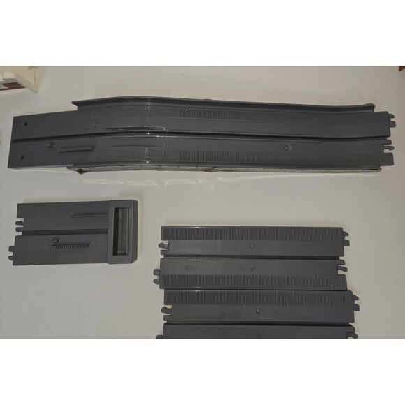 Thomas & Friends Big Loader Construction Partial Set 13 Track Pieces Dozer 1997 - Picture 5 of 16